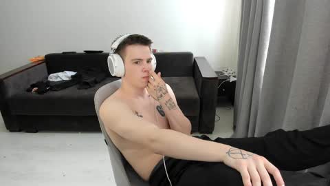 Ray online show from April 2026 07:28:01 AM