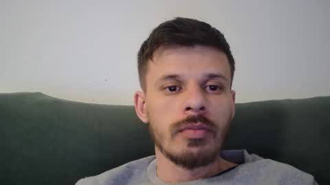 Snapshot of rayann27 chatting on May 2026 01:02:04 AM rayan online show from May 2026 01:02:04 AM
