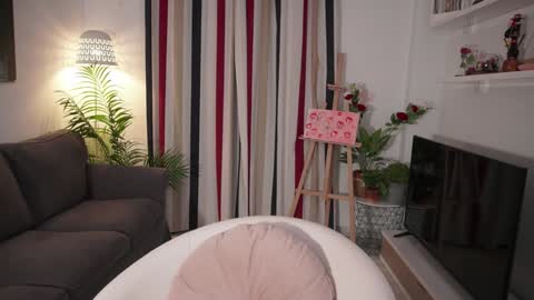 Raychell Black  online show from February 2026 04:06:01 PM