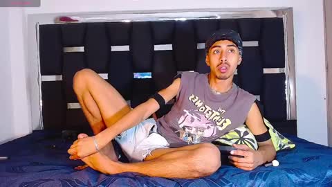 Snapshot of raydevil_ chatting on February 2025 05:31:02 PM Rayn online show from February 2025 05:31:02 PM