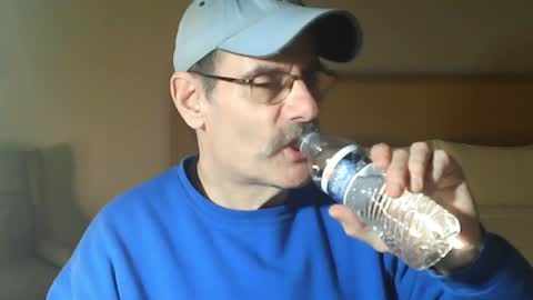 Ray online show from December 2024 09:17:01 PM