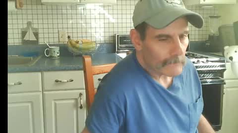 Snapshot of raylene4u2 chatting on May 2026 07:45:02 PM Ray online show from May 2026 07:45:02 PM