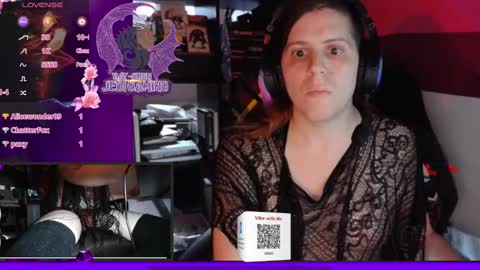 Snapshot of raysuon chatting on December 2024 02:16:01 PM Rae-Suon online show from December 2024 02:16:01 PM