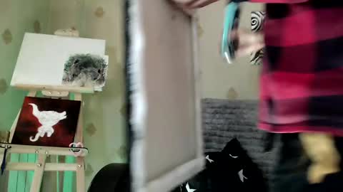  Yrriel Strife Candy-Demon Caveboy mr. Cringe   online show from April 2026 05:33:02 AM