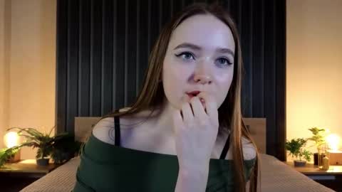 Sandy online show from February 2026 06:06:01 PM