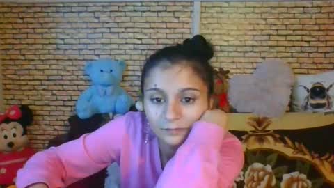 Snapshot of real_coupl3 chatting on November 2025 08:30:01 PM real_coupl3 online show from November 2025 08:30:01 PM