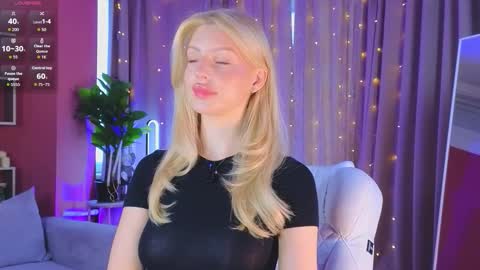 Snapshot of realcrystal chatting on February 2026 04:49:02 AM Grace online show from February 2026 04:49:02 AM