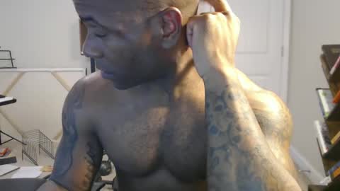 Snapshot of realreyblack chatting on October 2025 08:50:02 PM Rey online show from October 2025 08:50:02 PM