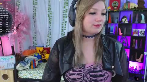 Snapshot of realsamisins chatting on March 2025 04:00:02 PM Snap - RealSamiSins online show from March 2025 04:00:02 PM
