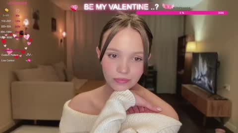 AliceEve online show from February 2025 08:10:01 PM