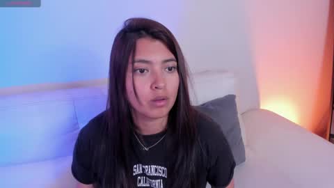 Rebeca online show from November 2025 02:54:01 PM