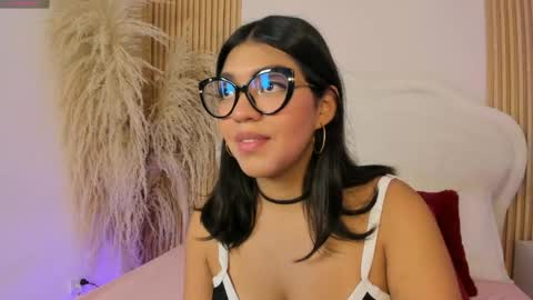 Snapshot of rebeca_taylor_ chatting on May 2026 04:31:01 AM rebeca_taylor_ online show from May 2026 04:31:01 AM