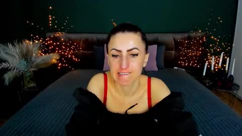 rebecca_diamonds online show from February 2026 07:54:02 AM