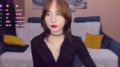 Snapshot of rebeccawind chatting on October 2025 12:14:02 PM RebeccaWind online show from October 2025 12:14:02 PM