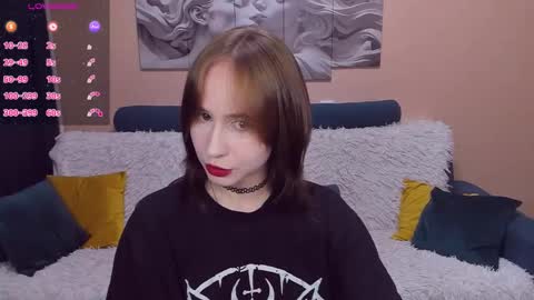 Snapshot of rebeccawind chatting on October 2025 12:06:01 PM RebeccaWind online show from October 2025 12:06:01 PM