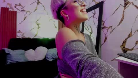 REBEKA online show from September 2025 03:28:01 AM