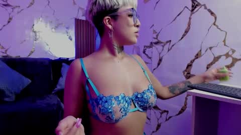 REBEKA online show from September 2025 02:35:01 AM