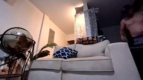 recka810 online show from October 2025 02:10:01 PM