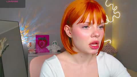 Snapshot of red__candy chatting on February 2025 05:04:01 PM red__candy online show from February 2025 05:04:01 PM