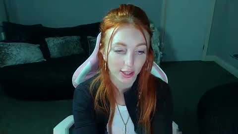 Snapshot of red_firesquirt chatting on December 2024 02:17:02 PM Red -  online show from December 2024 02:17:02 PM