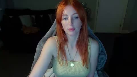 Snapshot of red_firesquirt chatting on January 2025 02:46:01 PM Red -  online show from January 2025 02:46:01 PM