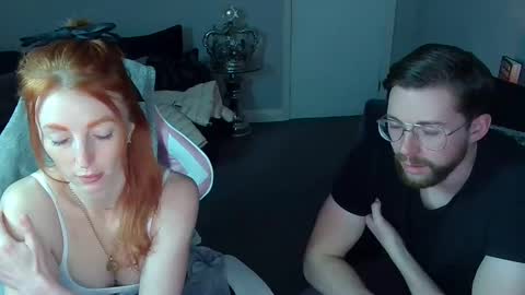 Snapshot of red_firesquirt chatting on February 2025 09:25:02 PM Red -  online show from February 2025 09:25:02 PM