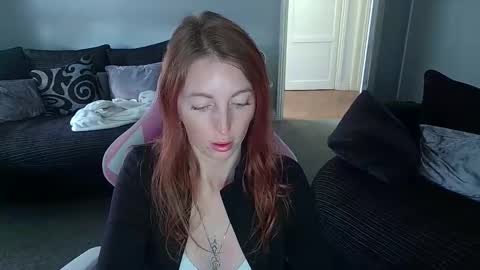 Red -  online show from April 2026 08:42:02 AM