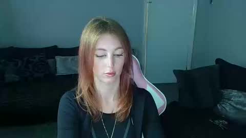 Red -  online show from April 2026 02:02:02 PM