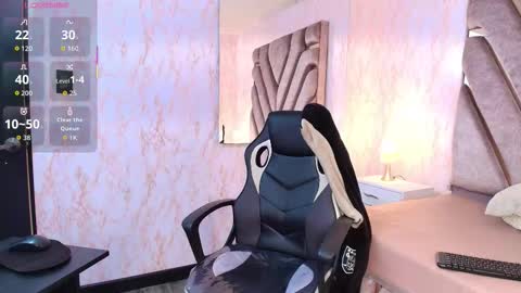 Snapshot of red_pandaa chatting on February 2026 03:44:02 AM red_pandaa online show from February 2026 03:44:02 AM