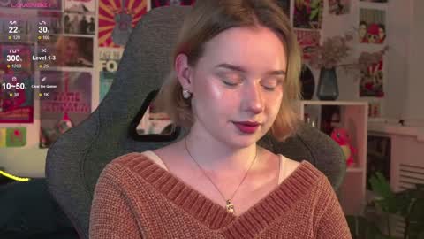 Snapshot of red_queeen chatting on January 2025 08:25:01 PM QUEEN OF EVIL online show from January 2025 08:25:01 PM