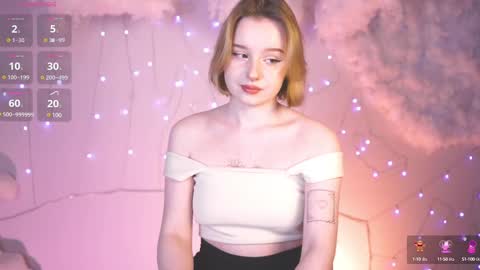 Snapshot of red_queeen chatting on February 2025 08:42:01 PM QUEEN OF EVIL online show from February 2025 08:42:01 PM