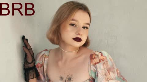 Snapshot of red_queeen chatting on March 2025 08:13:02 AM QUEEN OF EVIL online show from March 2025 08:13:02 AM