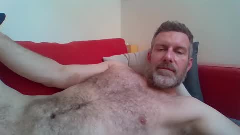 Red online show from December 2024 12:16:02 PM