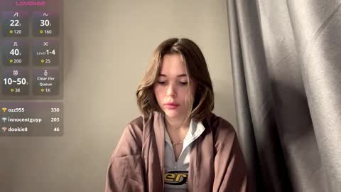 Snapshot of redbullvibe chatting on January 2026 08:11:02 PM Mia online show from January 2026 08:11:02 PM