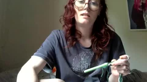 Snapshot of redcassie666 chatting on May 2026 03:50:01 PM redcassie666 online show from May 2026 03:50:01 PM