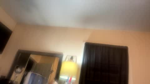 Snapshot of redddcinnamon chatting on October 2025 02:06:02 AM redddcinnamon online show from October 2025 02:06:02 AM