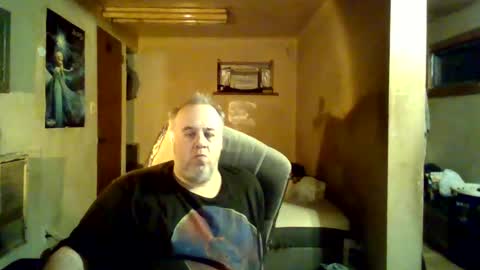 Snapshot of reddragon1195 chatting on December 2024 10:48:02 PM reddragon1195 online show from December 2024 10:48:02 PM