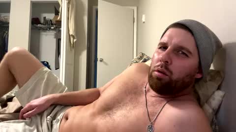 Snapshot of reddrockett69 chatting on April 2026 07:18:01 PM Ali j online show from April 2026 07:18:01 PM
