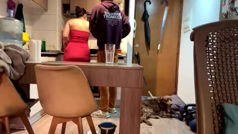 redfloweer online show from September 2025 01:46:01 PM