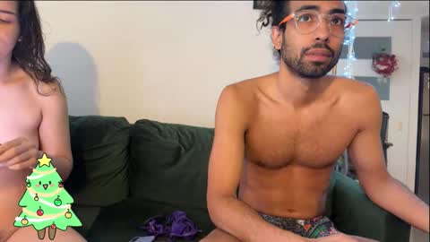 redfloweer online show from December 2025 01:27:02 PM