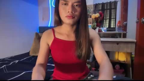 Snapshot of redgurlycoxx chatting on July 2026 05:10:02 AM Rhox online show from July 2026 05:10:02 AM