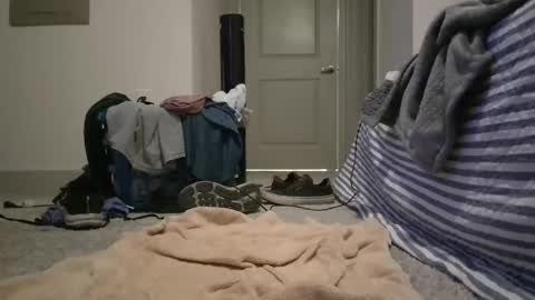 redqual01 online show from November 2025 03:20:01 AM