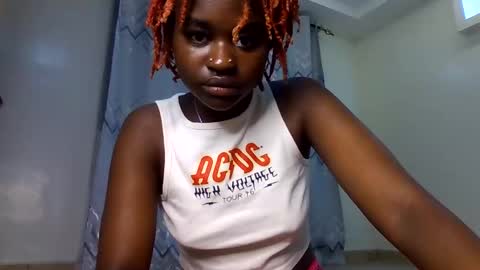 redrubyyyy online show from December 2025 12:51:01 AM