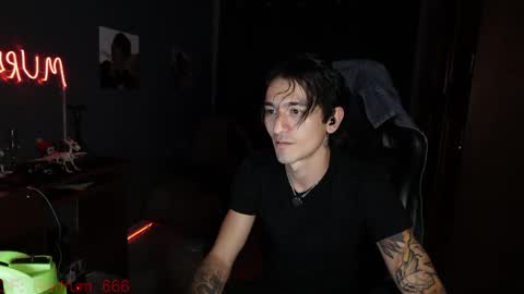 Red online show from April 2026 04:06:02 AM