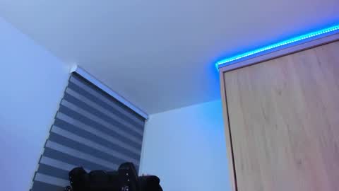 redski77 online show from January 2025 09:37:02 AM