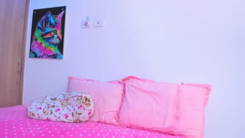 redski77 online show from February 2025 09:11:01 AM