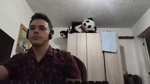 RedsoulReaver online show from September 2025 04:23:02 AM