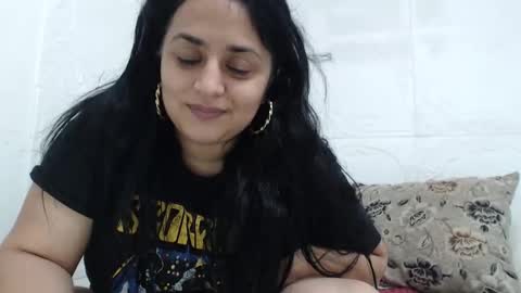 Reea online show from December 2025 10:16:01 PM