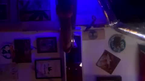 Lee online show from September 2025 01:16:02 PM