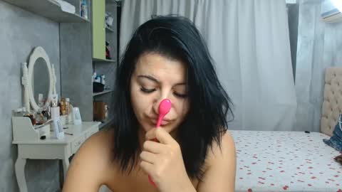 Snapshot of reenekortney chatting on September 2025 06:07:01 AM reenekortney online show from September 2025 06:07:01 AM